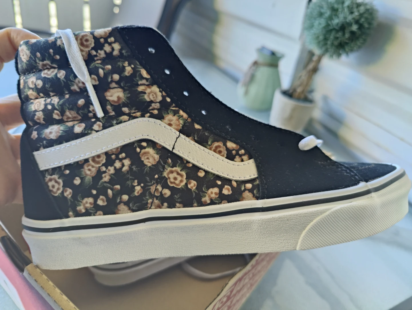 Vans Sk8-Hi Rose Dreams Black/White High Top Sneakers - photo 5