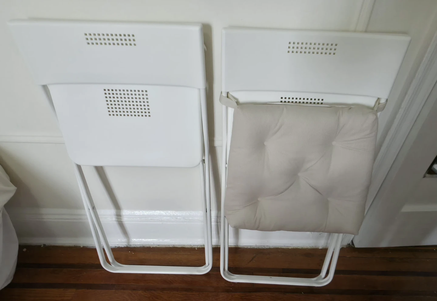 IKEA FEJAN Table and 2 Folding Chairs Set - photo 4