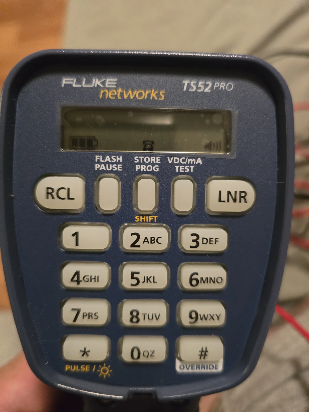 Fluke Networks TS52 PRO Cable Tester - photo 5
