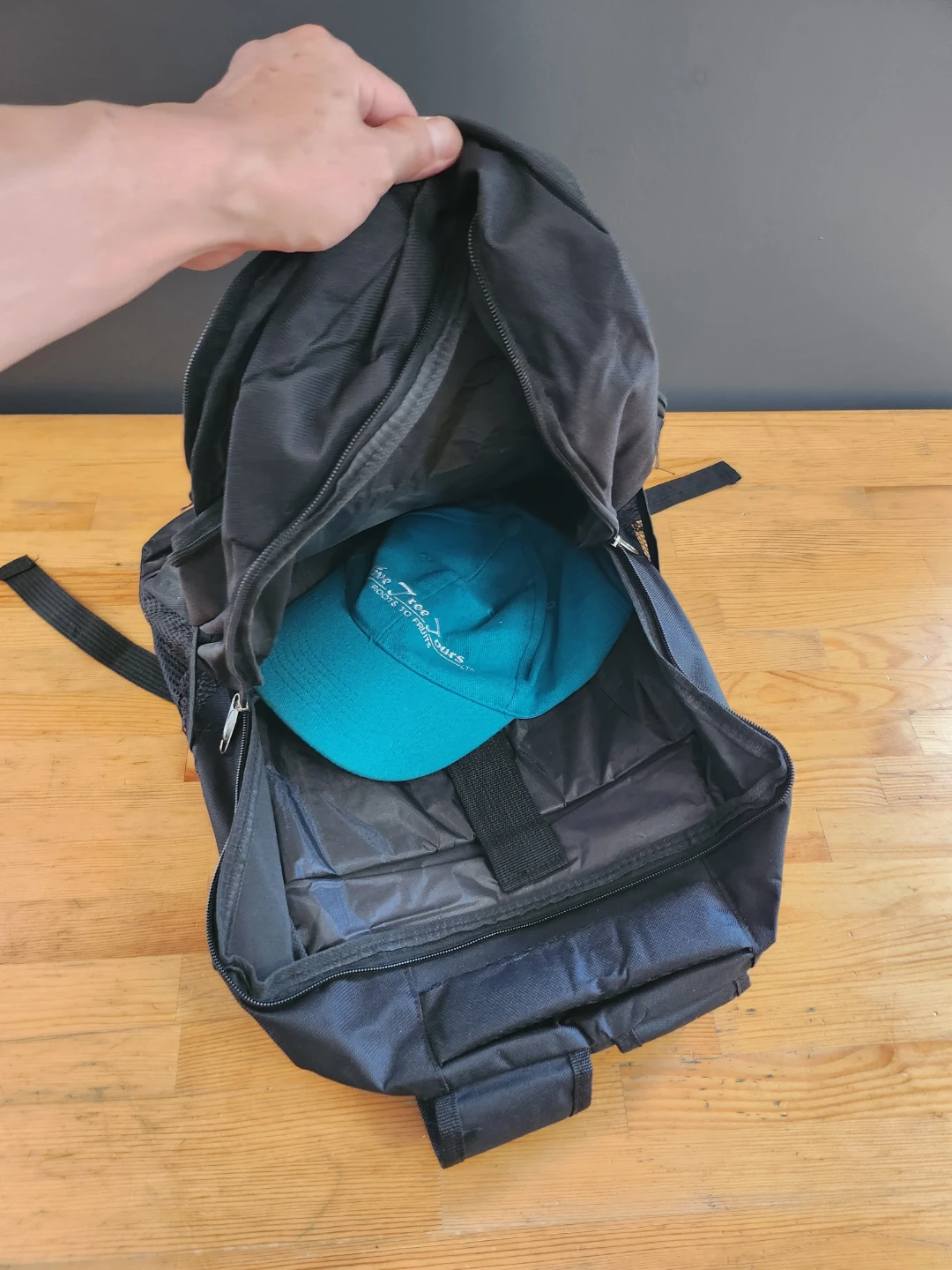 Olive Tree Tours Black Backpack and Teal Cap ⚽️ - photo 4