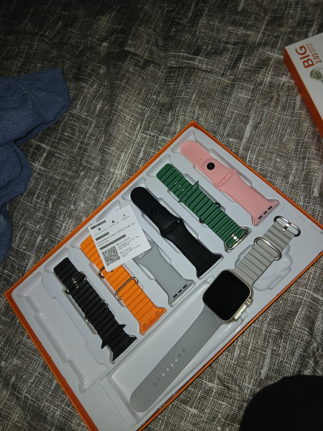 Ultra 9 Smart Watch with 7 Straps - photo 3