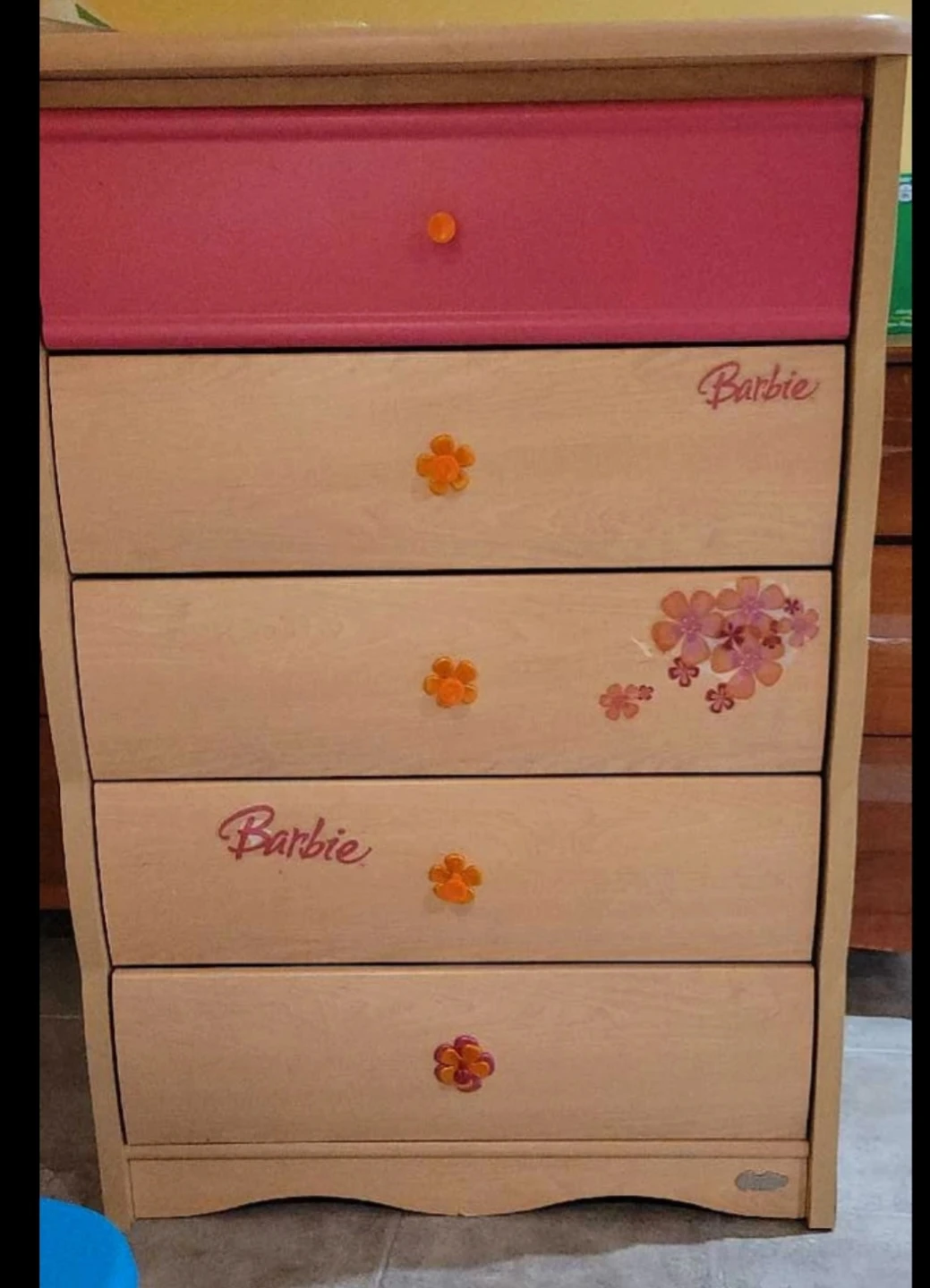 Barbie Dresser with Mirror and Chester drawers - photo 3