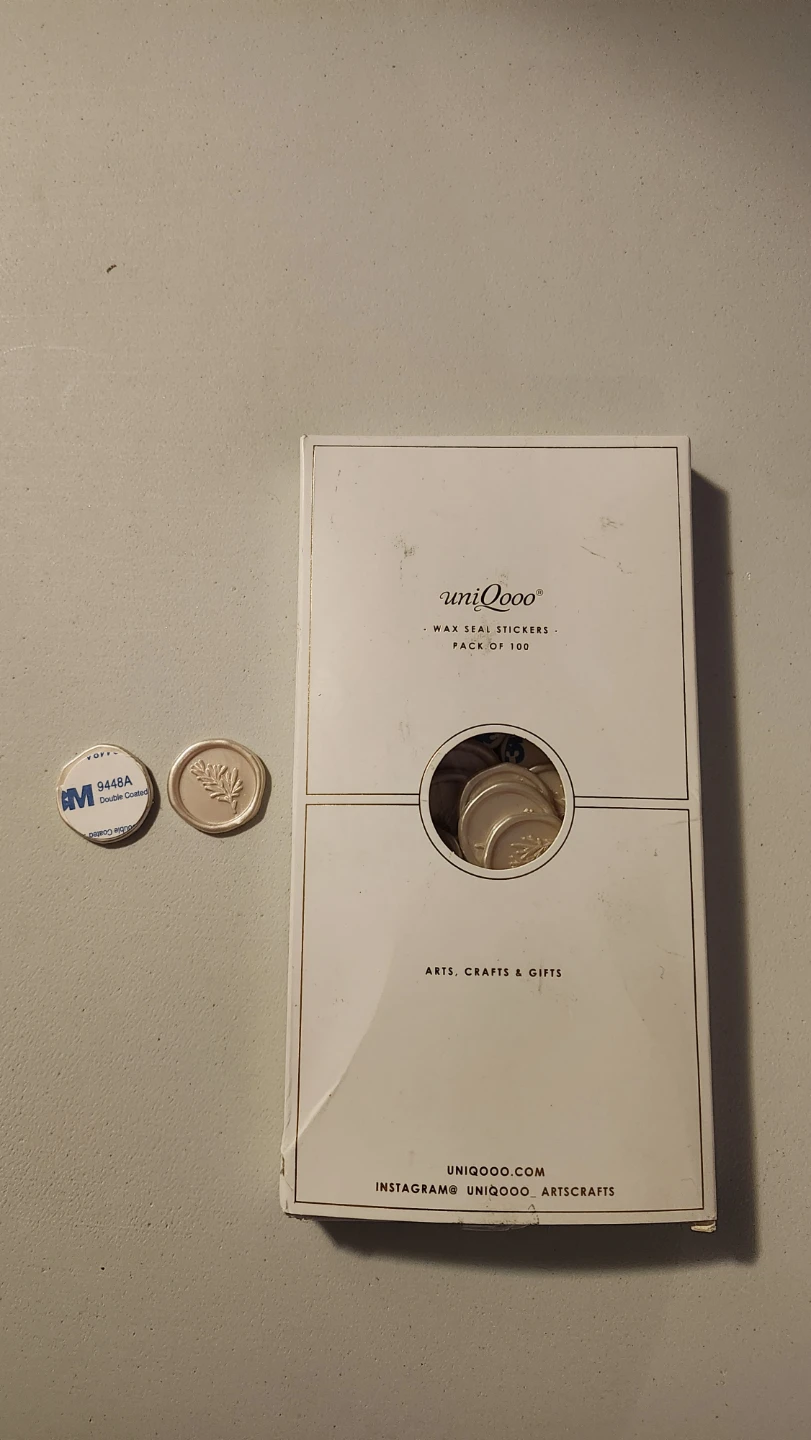 Uniqooo Wax Seal Stickers Pack of 100 ⚽
