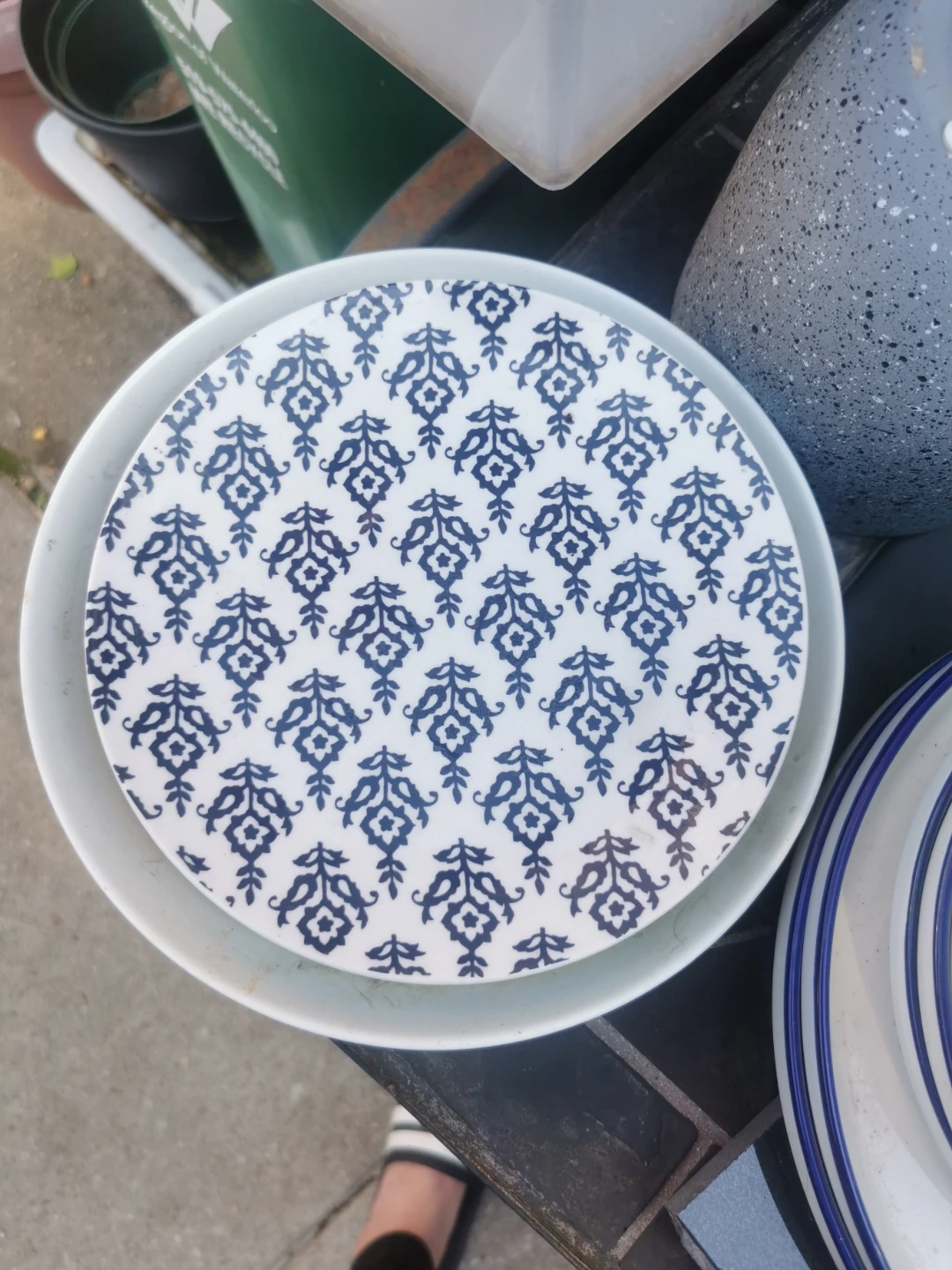 Dishes