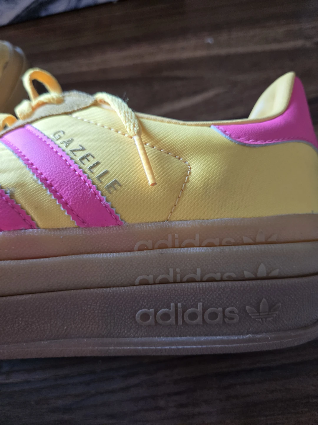 Adidas Gazelle Yellow Pink Sneakers (8.5W) - photo 3