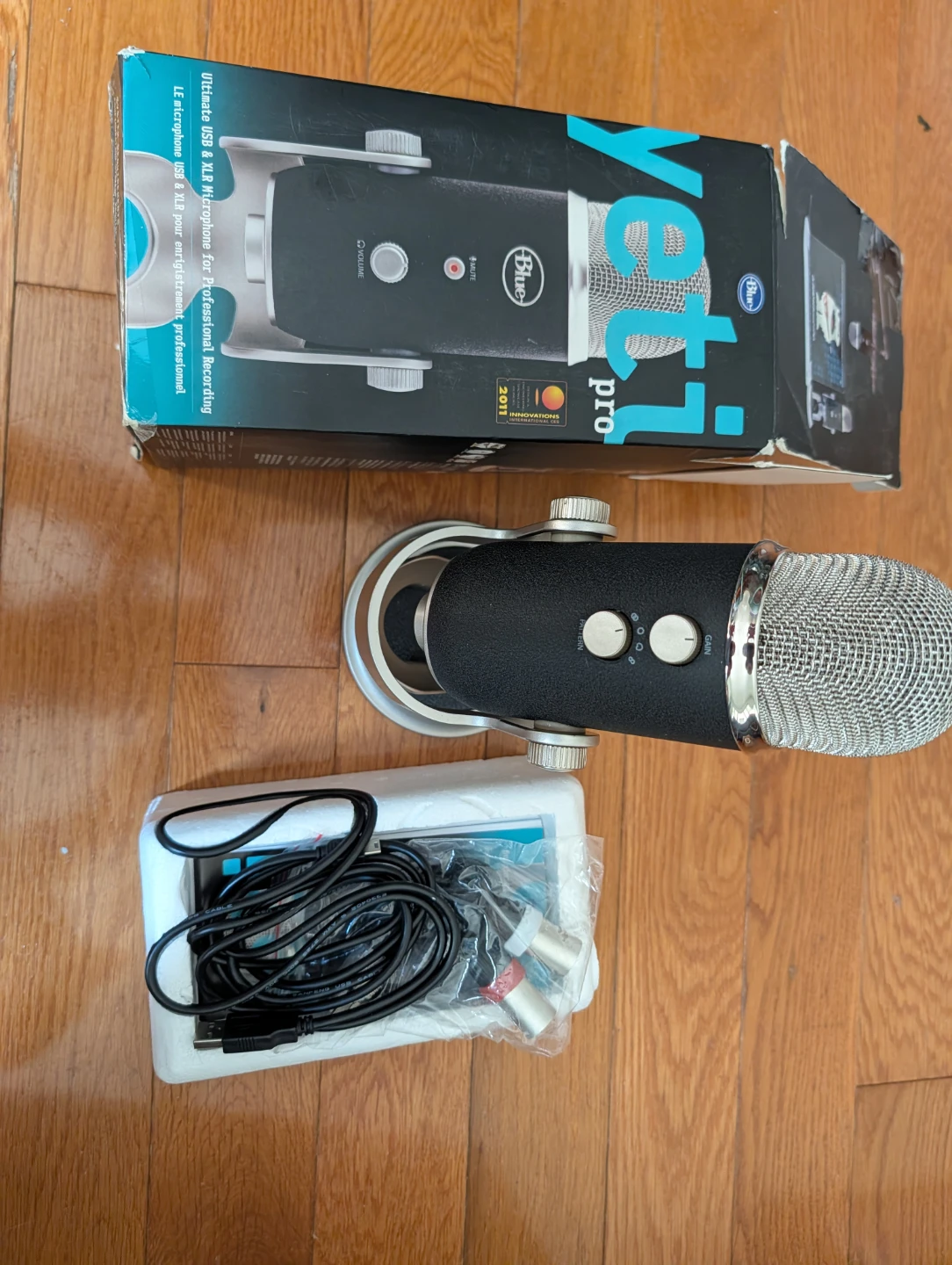 Blue Yeti Pro USB & XLR Microphone