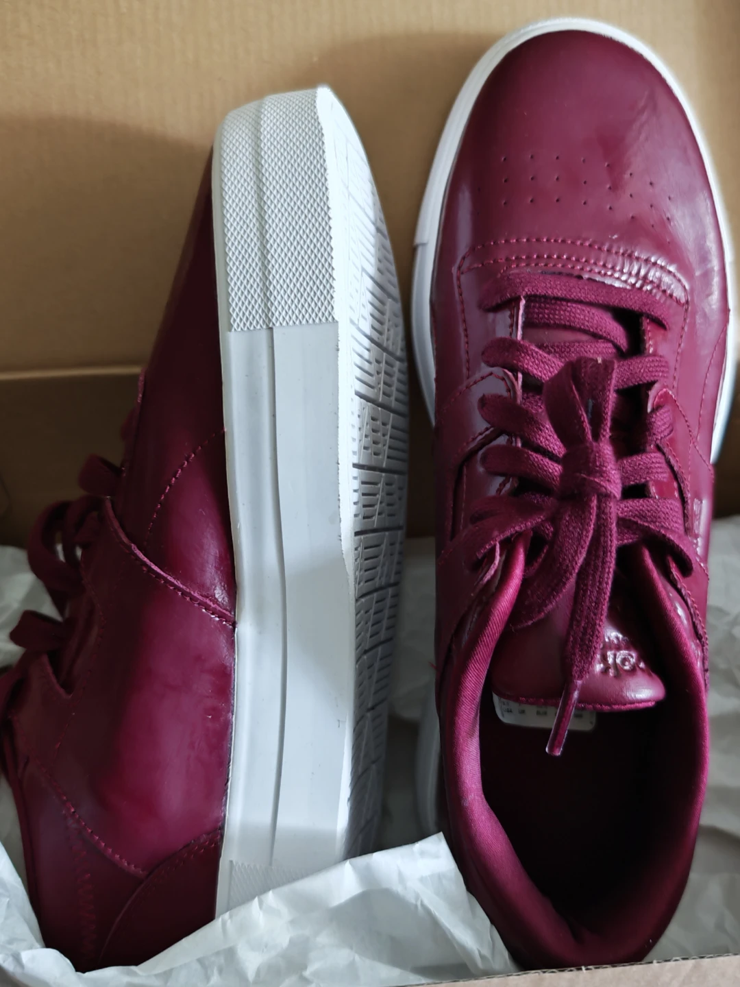 Reebok Workout Lo FVS Women's Sneakers - Rustic Wine/White