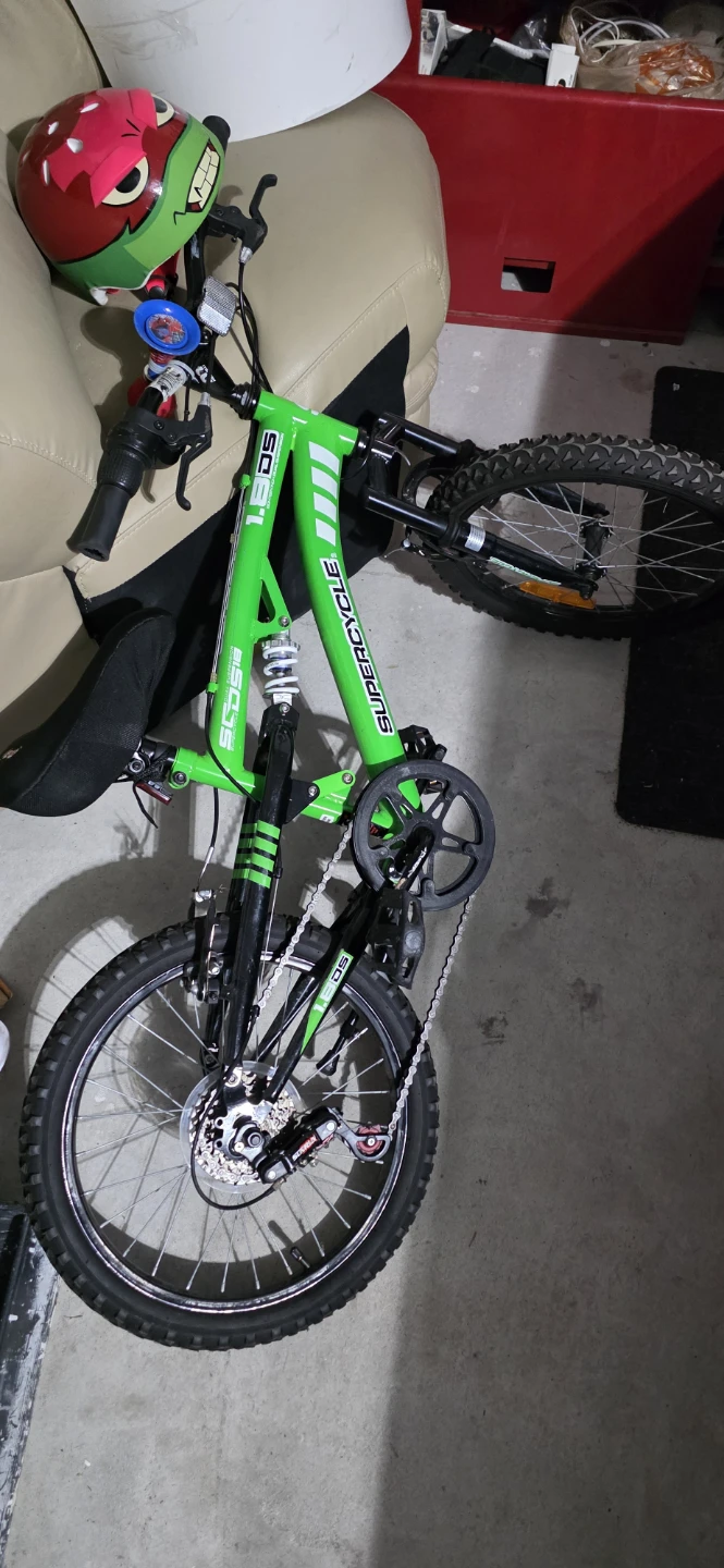 Kids bicycle  15 inches spots bike