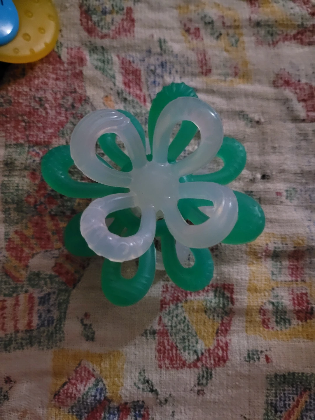 Infantino 2-in-1 Loopy Teether