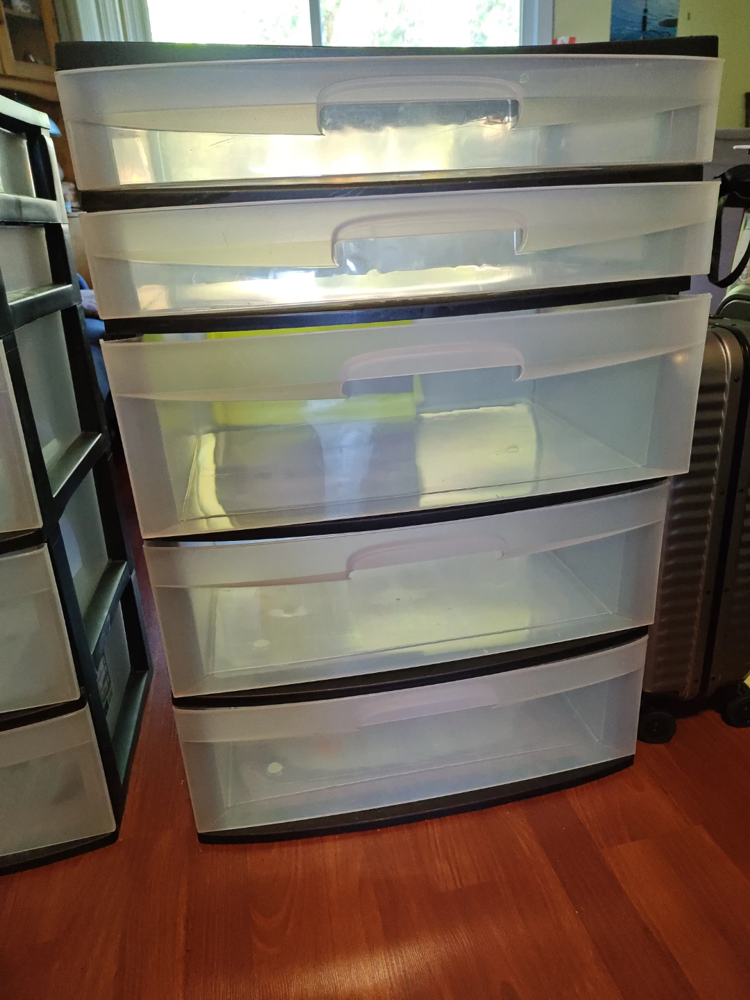2 Plastic Drawer Organizer Tower - 5 Drawers - photo 2