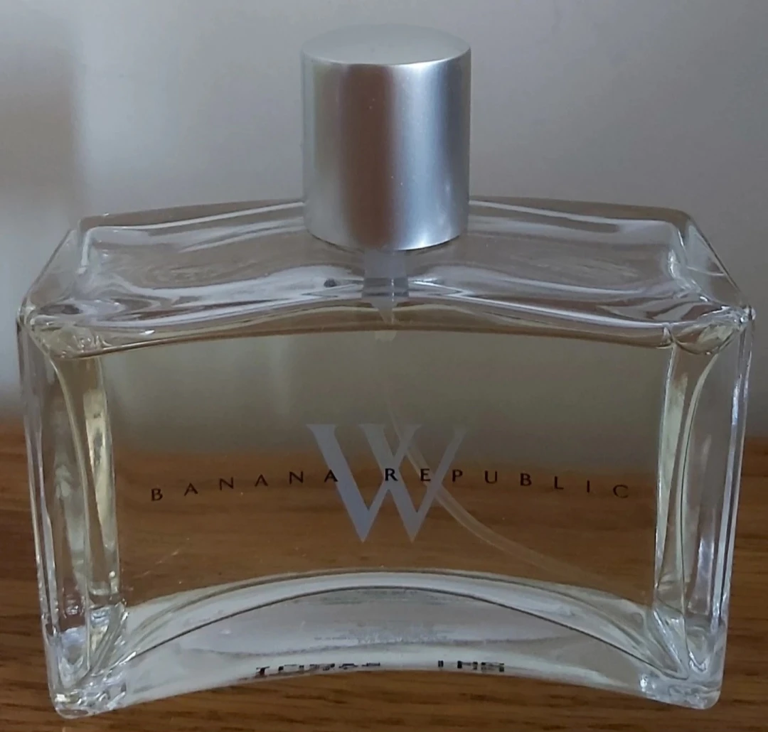 ⚽️ Perfume Bundle-Elizabeth Arden Red Door& Banana Republic - photo 2