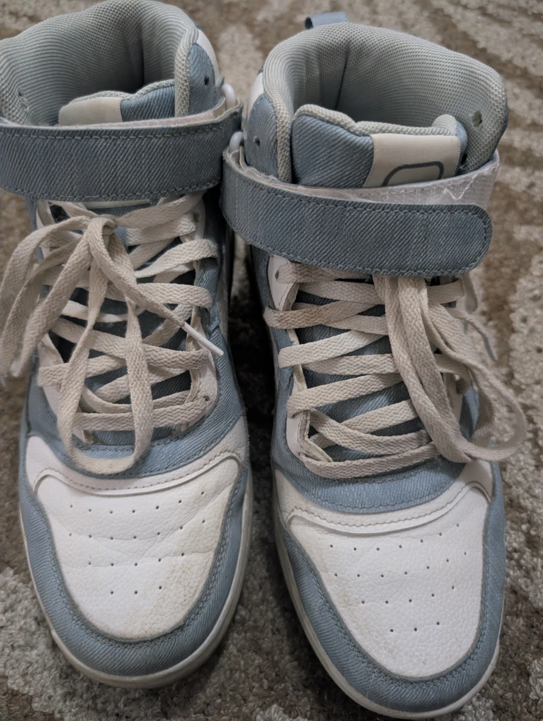 Good condition AND1 High-Top Sneakers size 9 women