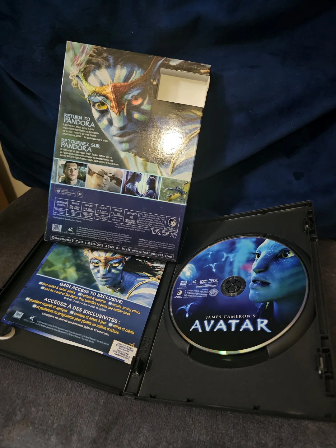 James Cameron's Avatar DVD - photo 3