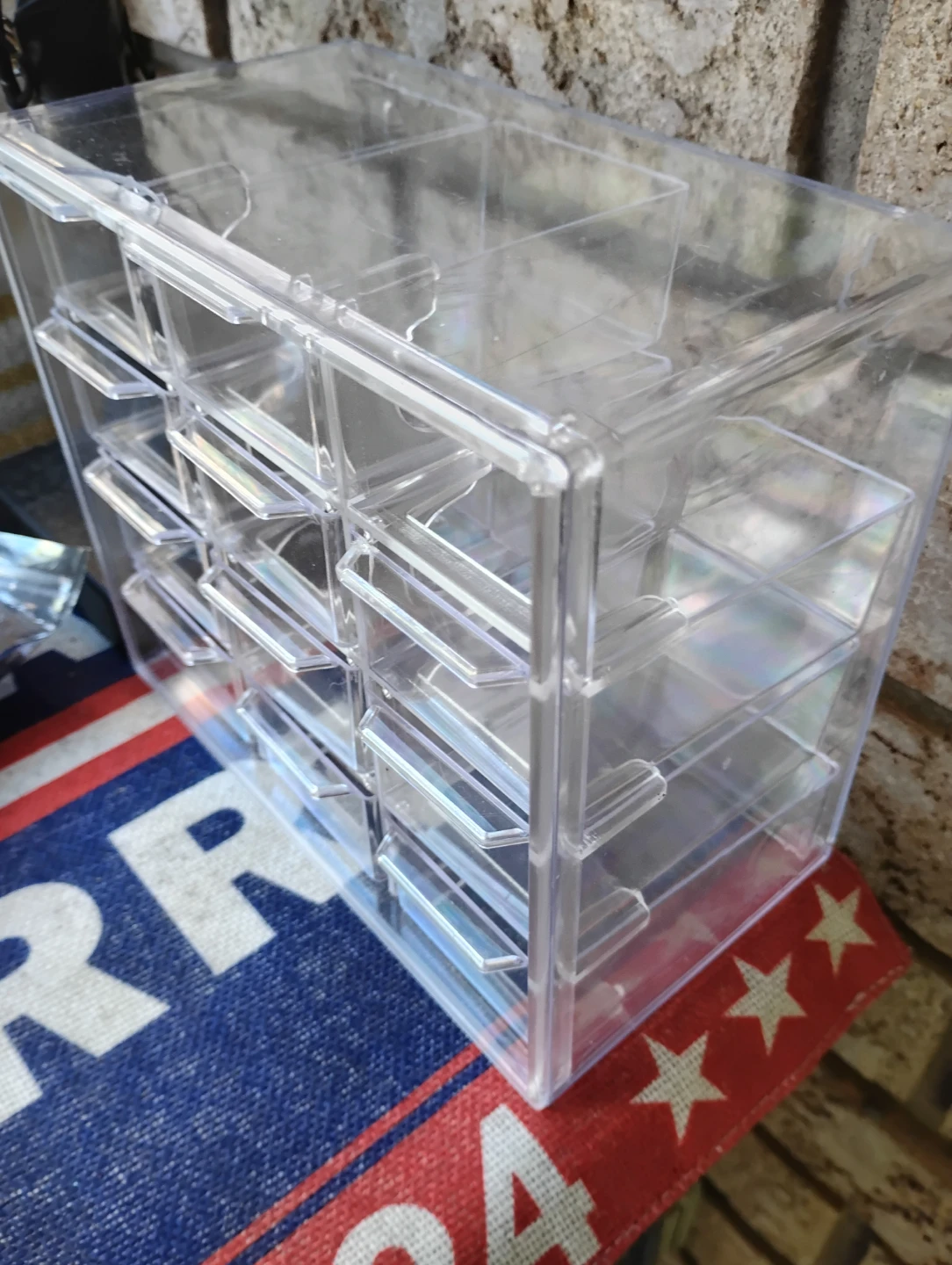 Clear Plastic Organizer with 9 Drawers ⚽