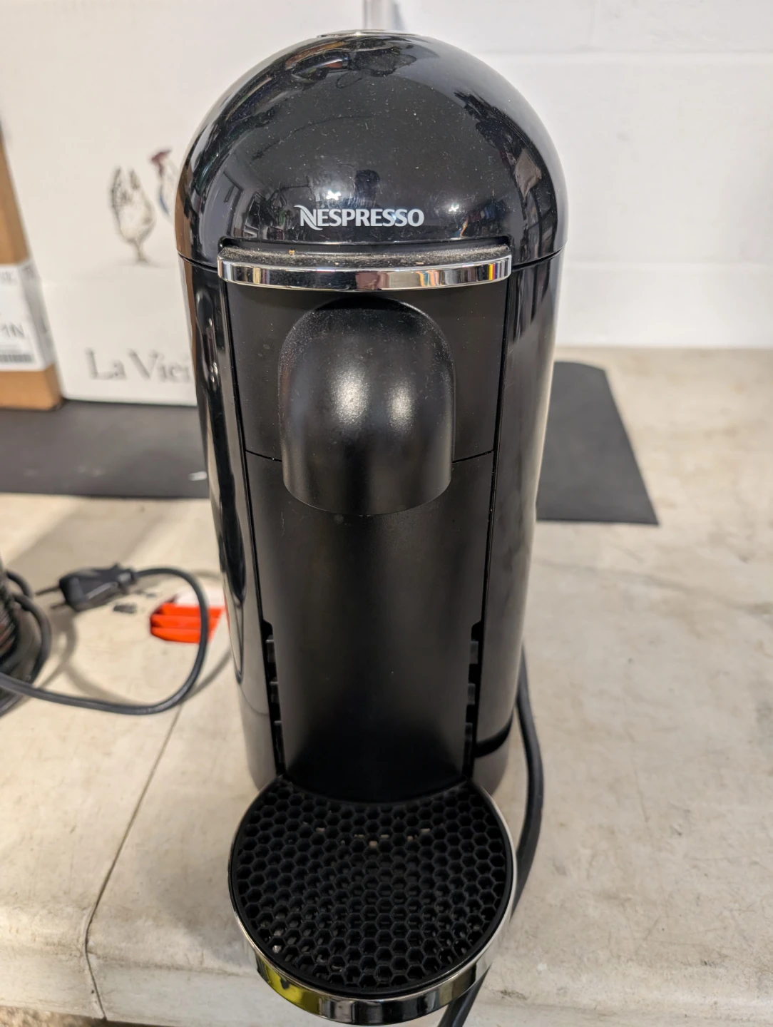Nespresso Essenza Mini Coffee Machine - photo 2