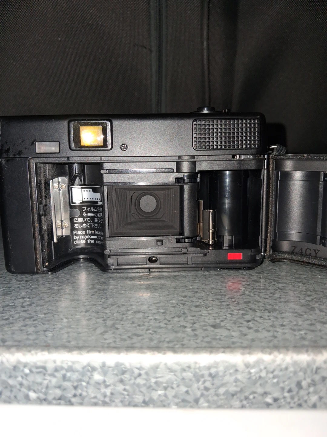 Nikon AF 35mm f/2.8 Point and Shoot Camera - photo 4