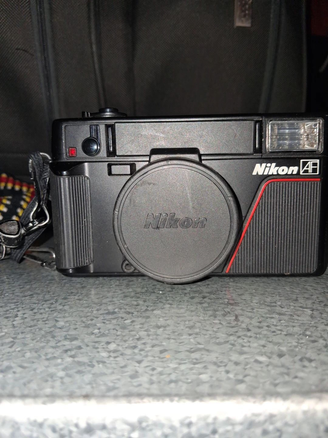 Nikon AF 35mm f/2.8 Point and Shoot Camera - photo 5