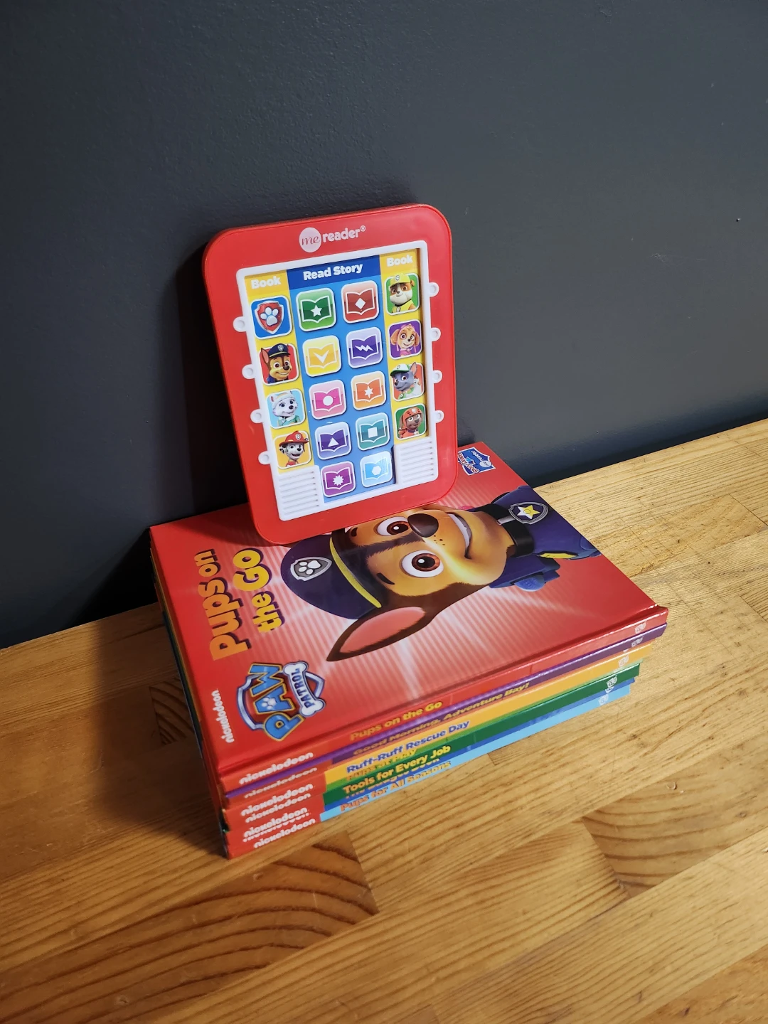 Nickelodeon Paw Patrol Me Reader Electronic Reader- (8 books)