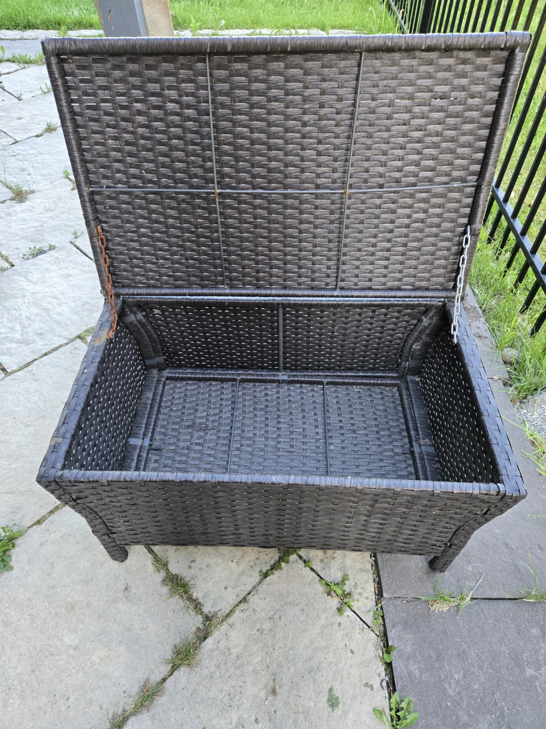 Dark Brown Wicker Storage Box/Bench - photo 2