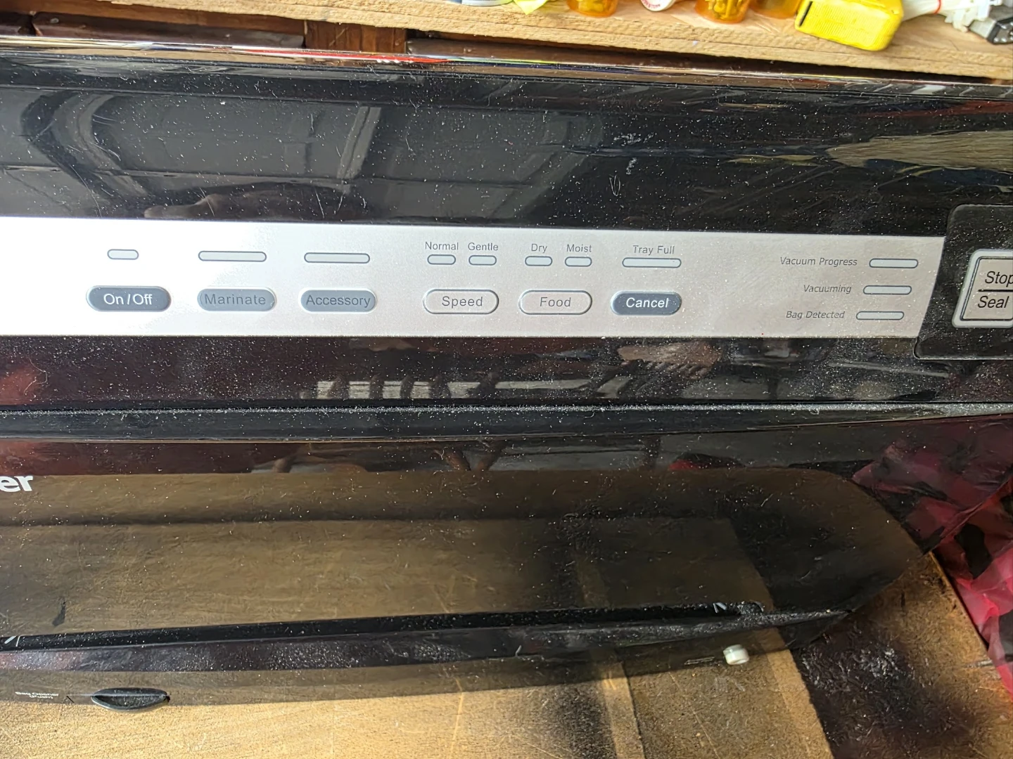FoodSaver Seal a Meal Vacuum Sealer - photo 2