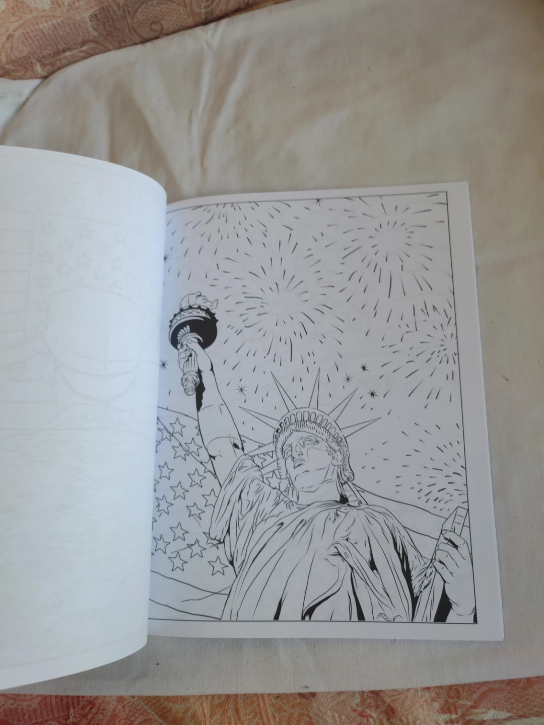 4th of July coloring book - photo 2
