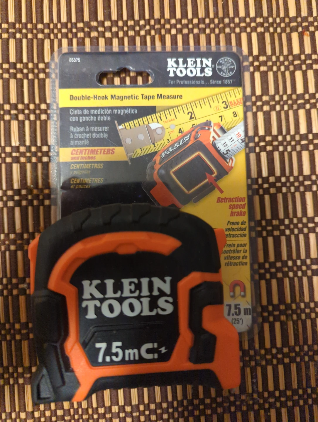 Klein Tools Double-Hook Magnetic Tape Measure 7.5m