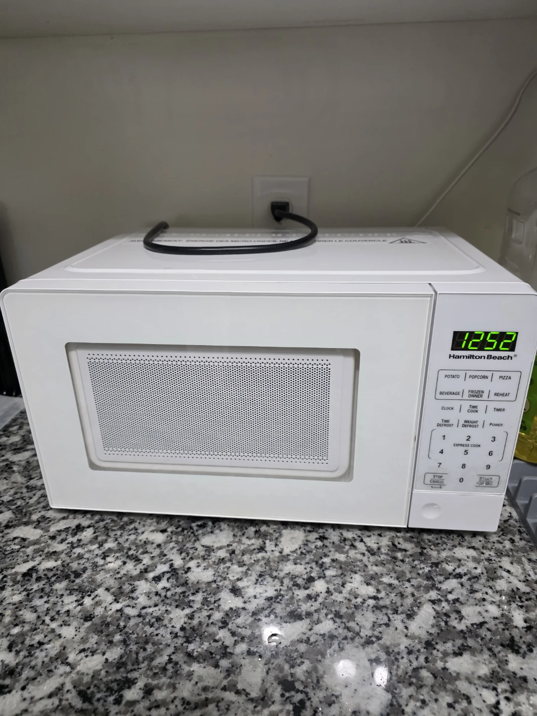 Hamilton Beach Microwave - photo 5