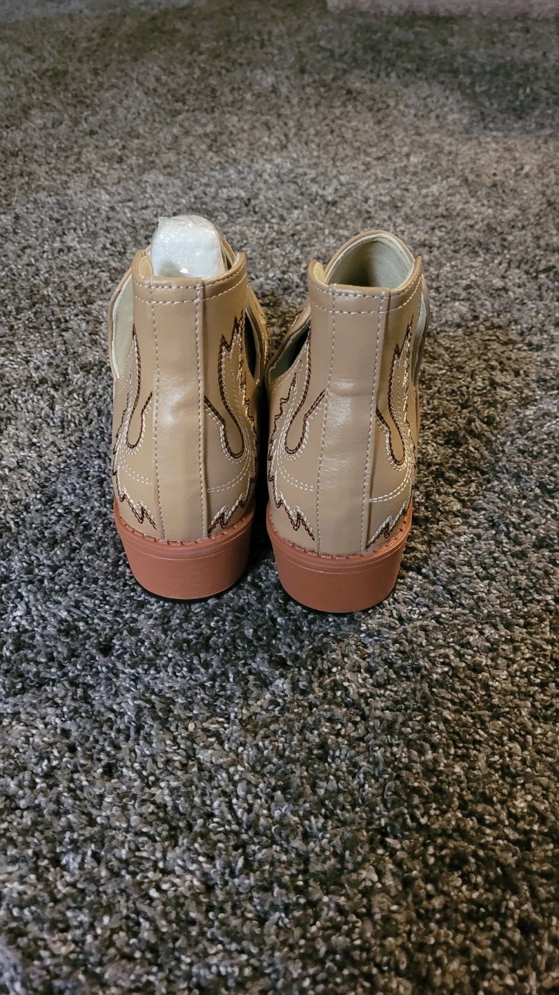 Tan Embroidered Western Style Booties - photo 3