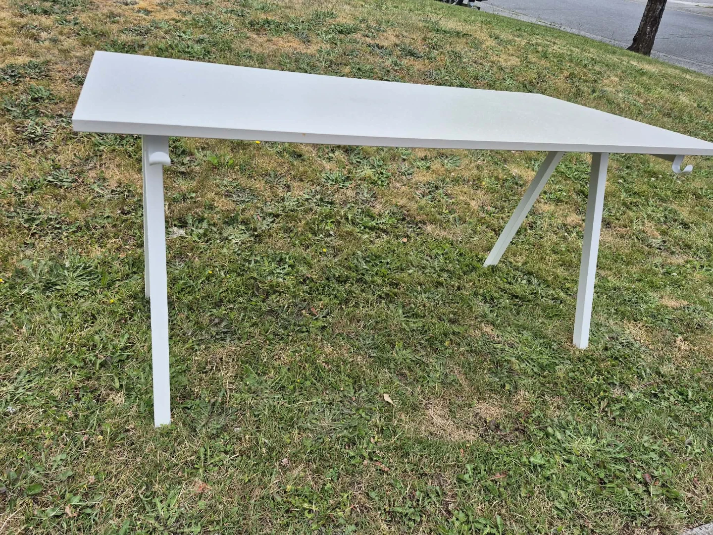 IKEA TROTTEN Desk - photo 4