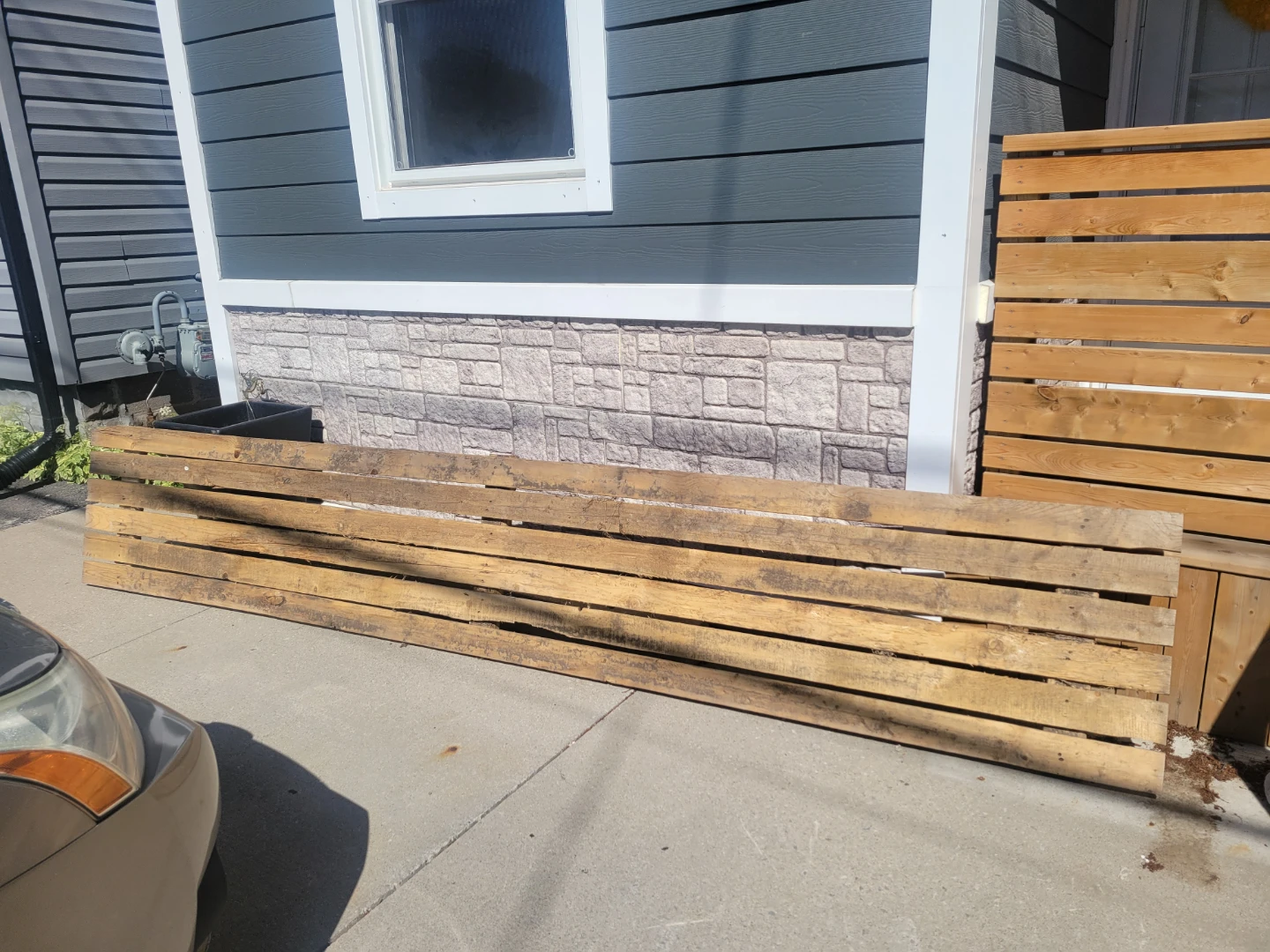 FREE 12ftx2ft pallet