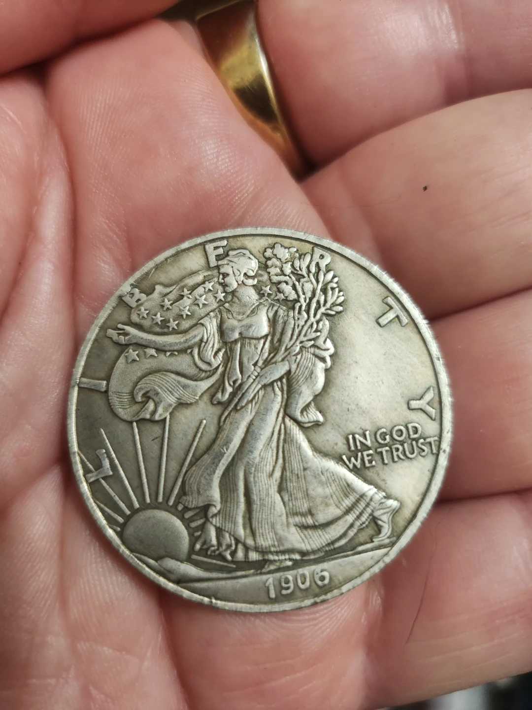 1906 American Silver Eagle Dollar Coin - photo 2