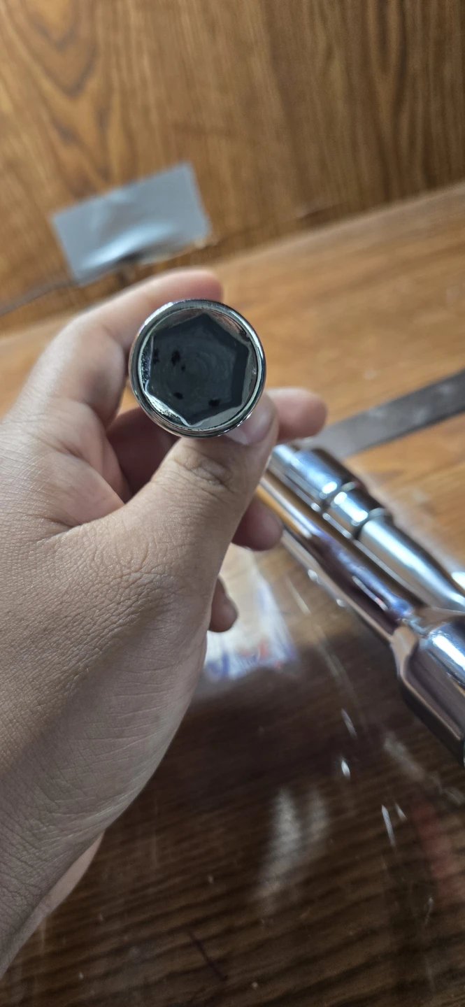 4-Way Lug Wrench - photo 5