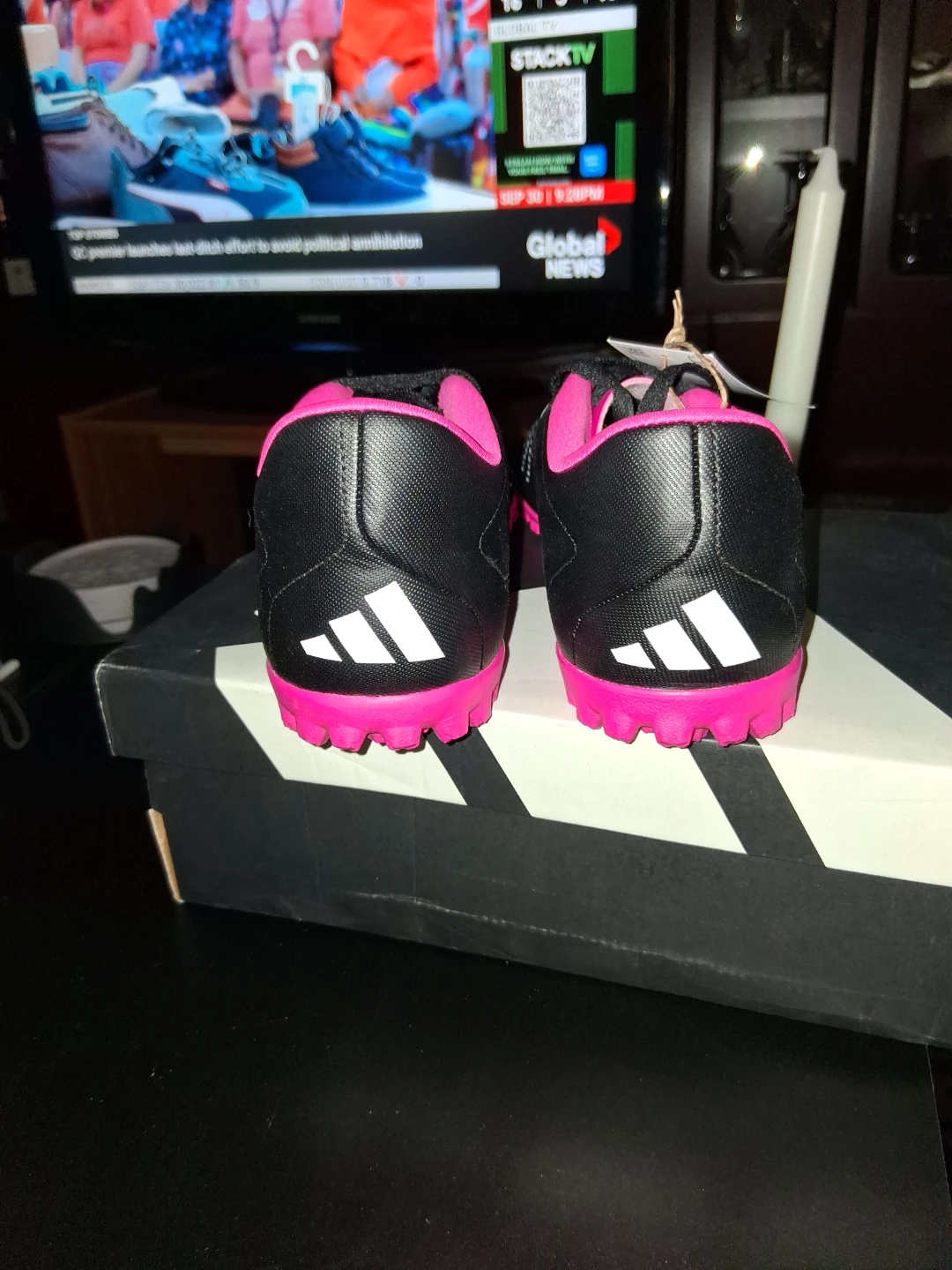 Adidas Predator Club TF Soccer Cleats (Kids Size 7) - photo 5