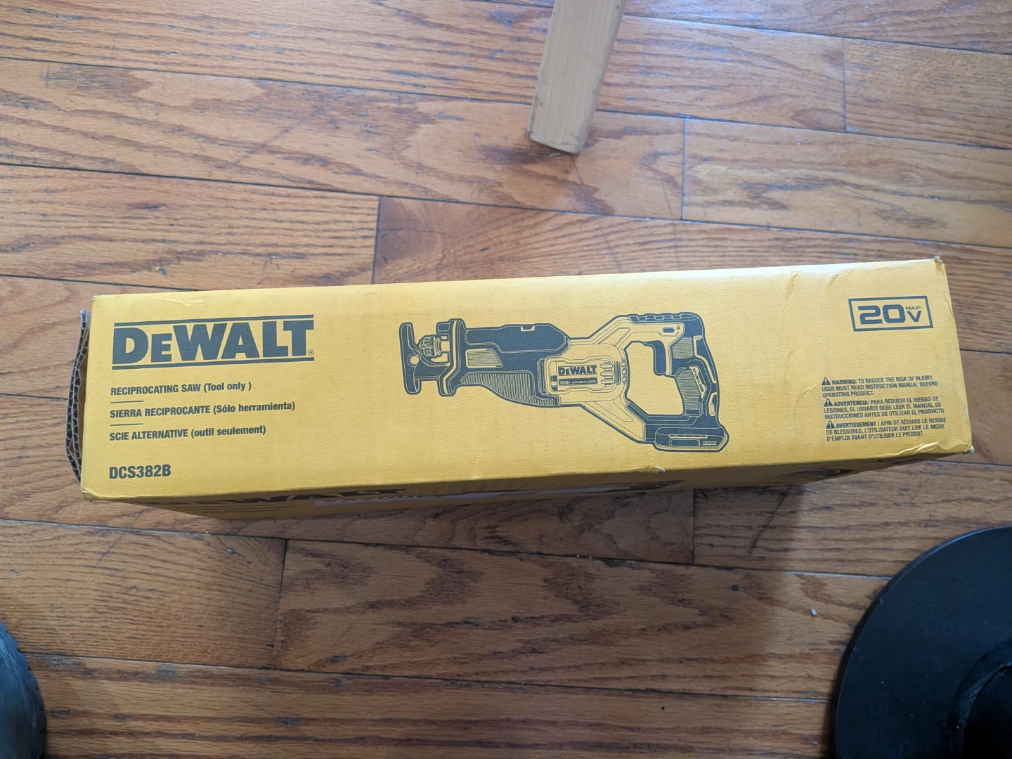 DEWALT DCS382B Reciprocating Saw (Tool Only) - photo 2
