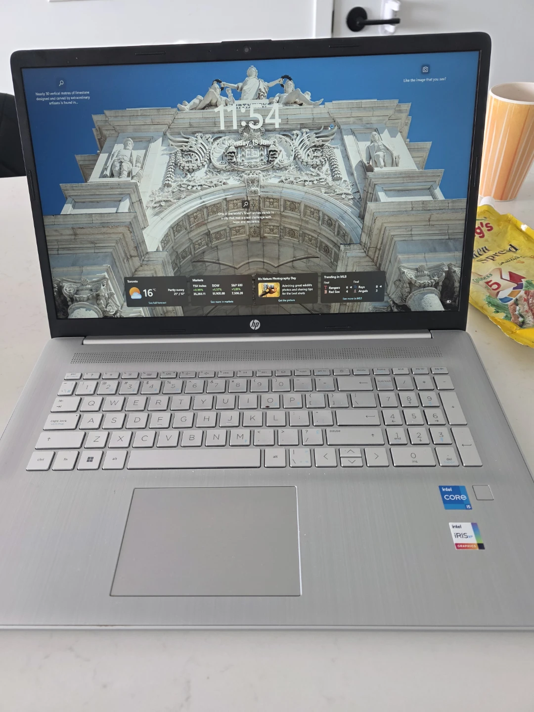 HP Laptop 17-ca2003sa Intel Core i5 - photo 2