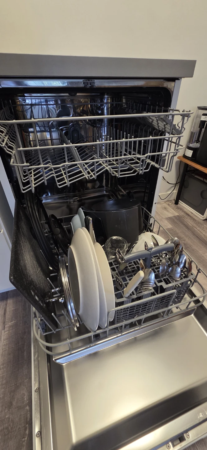 GE 24” Portable Dishwasher - photo 3
