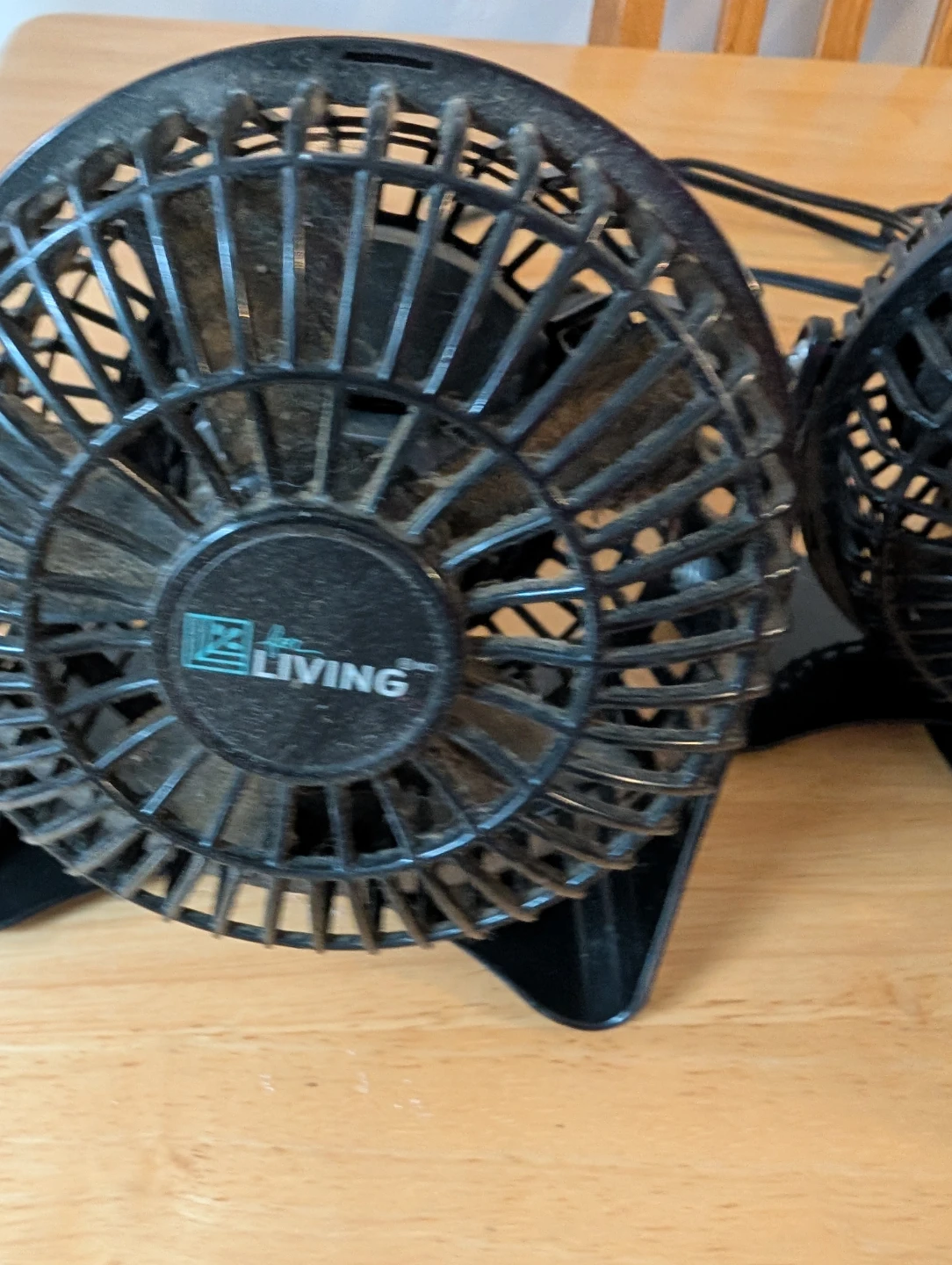 3 x Living portable fans
