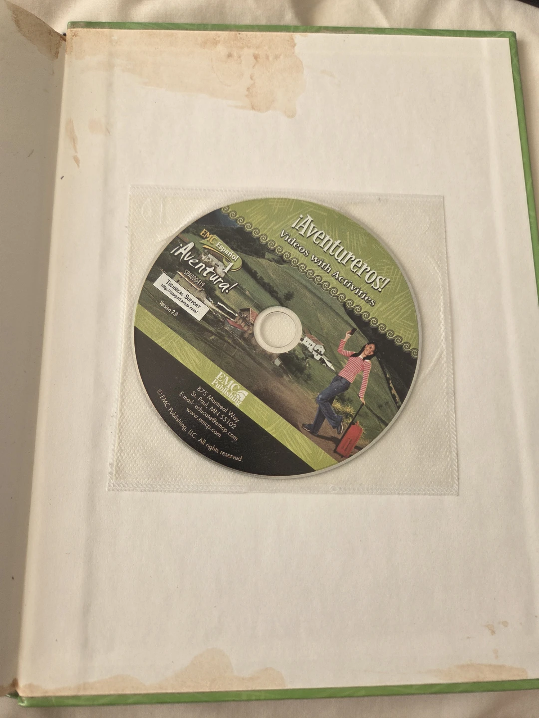 ¡Adventura! EMC Español 1 Spanish Textbook (2013) - photo 5