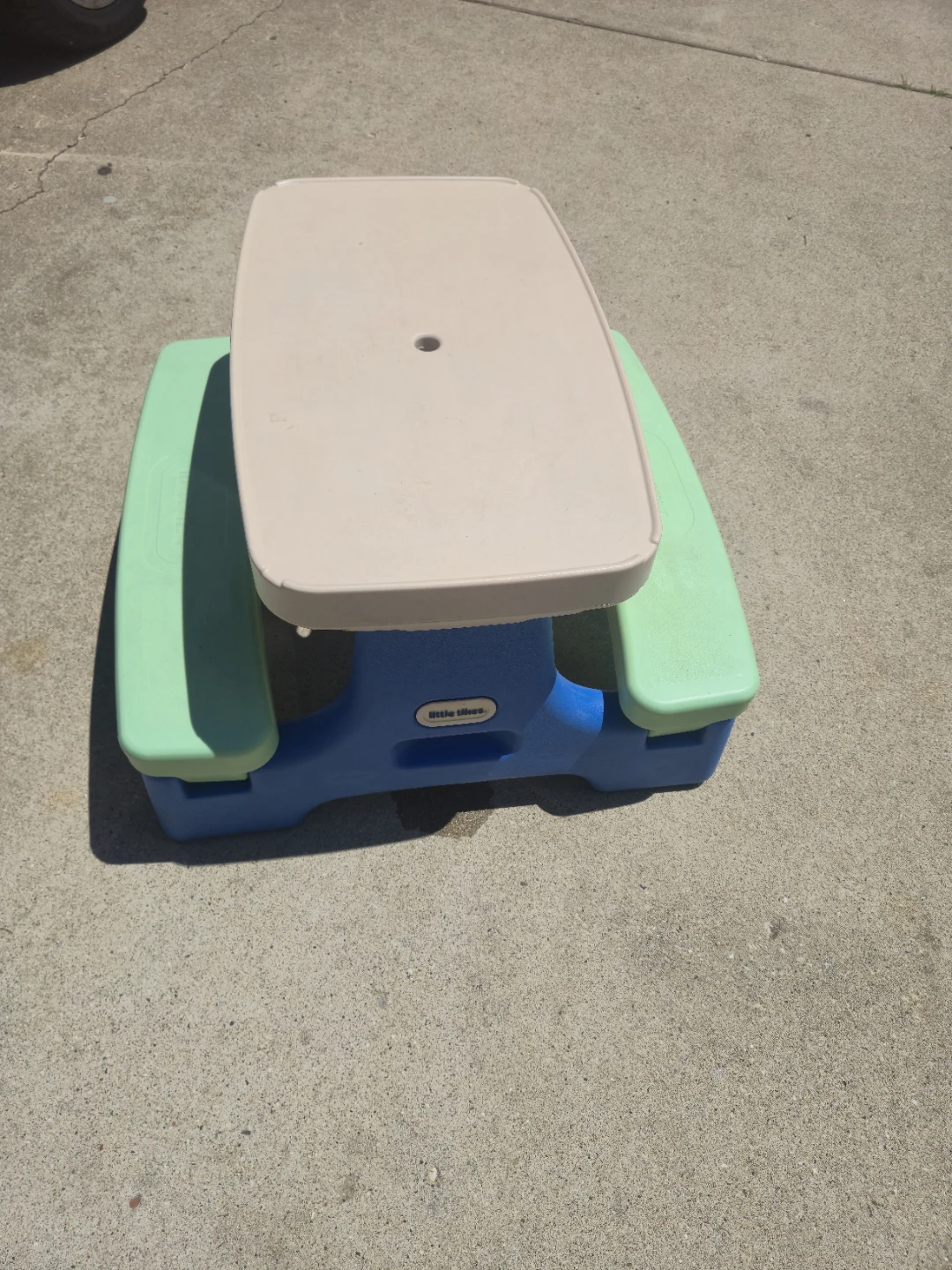 Little Tikes Picnic Table