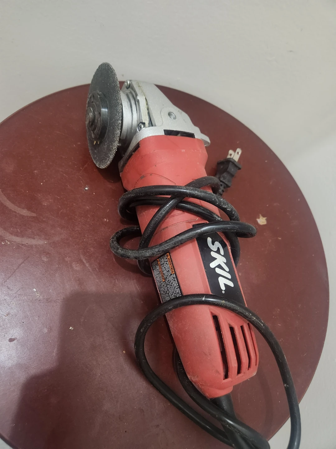 SKIL 9204 Angle Grinder