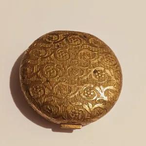 Gorgeous Vintage Gold Tone Compact Mirror