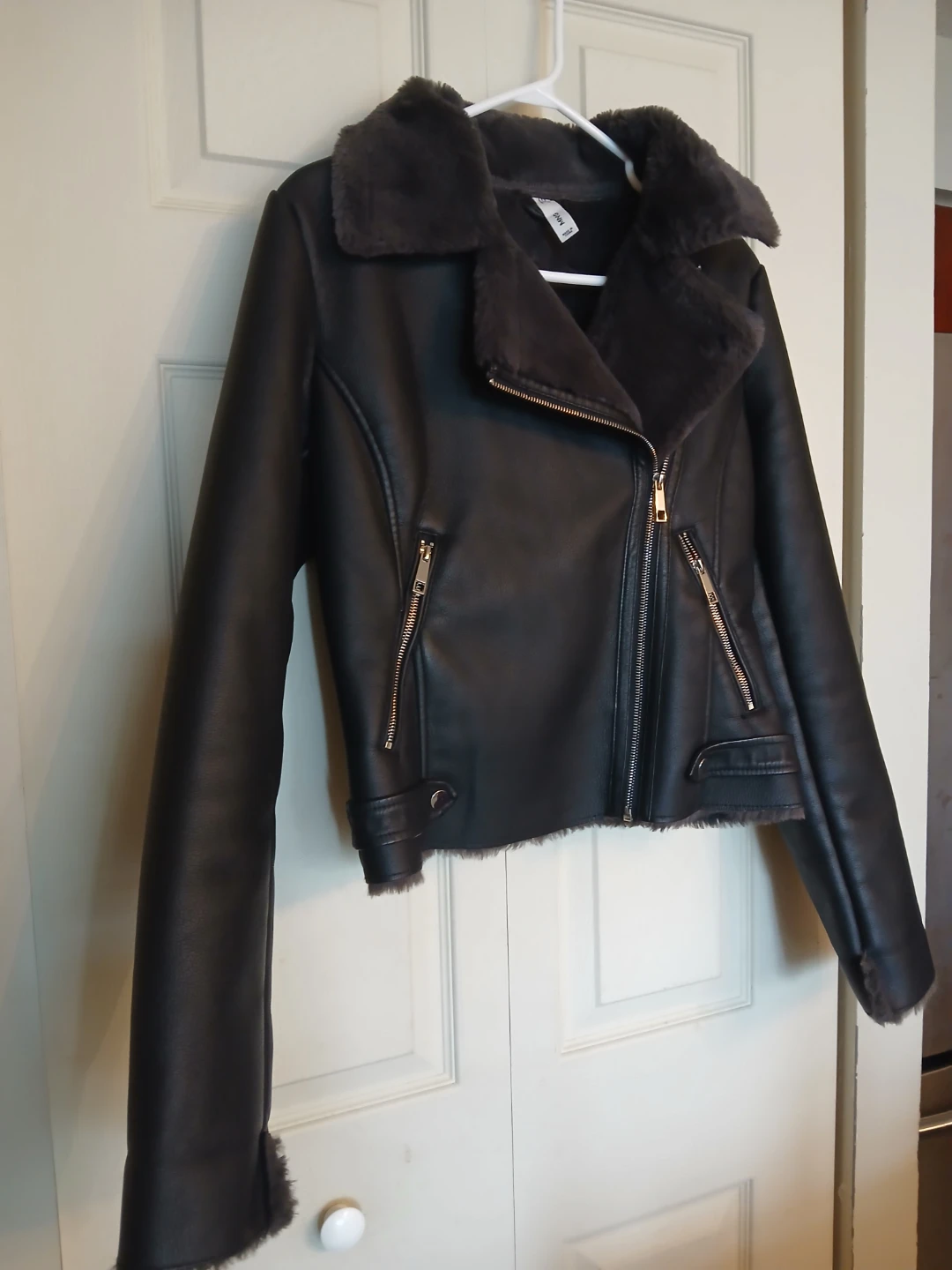 Mango faux leather black jacket, size small (S) - photo 5