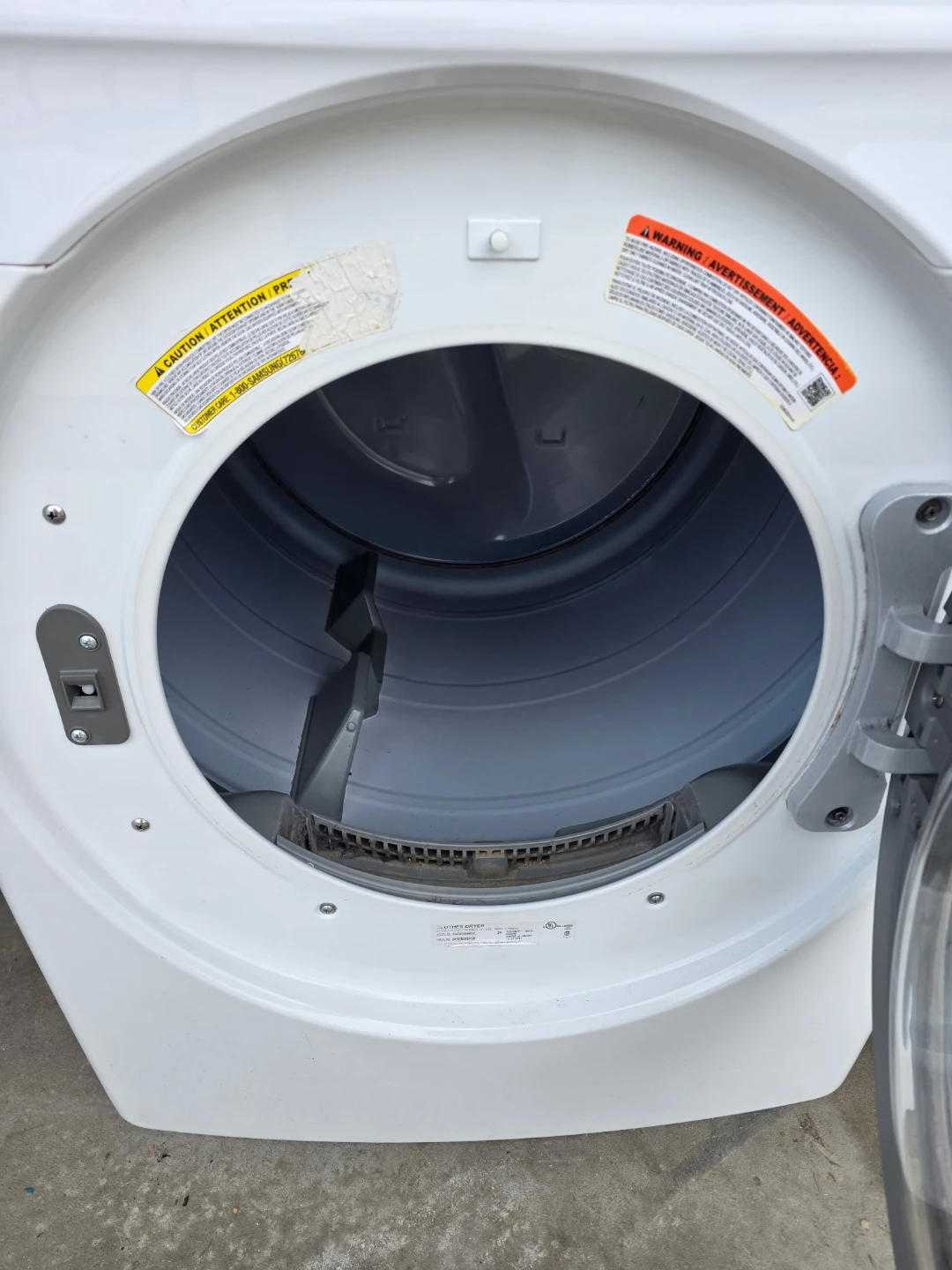 Samsung Dryer - photo 2