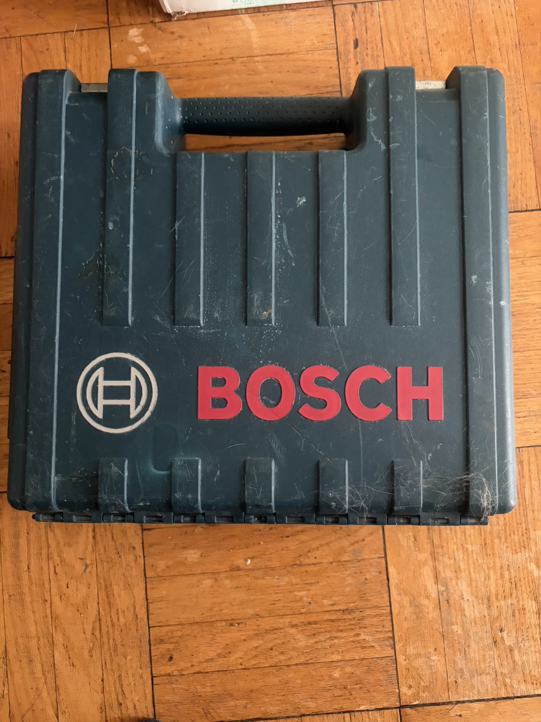 Bosch Cordless Drill with Charger and Case - photo 2