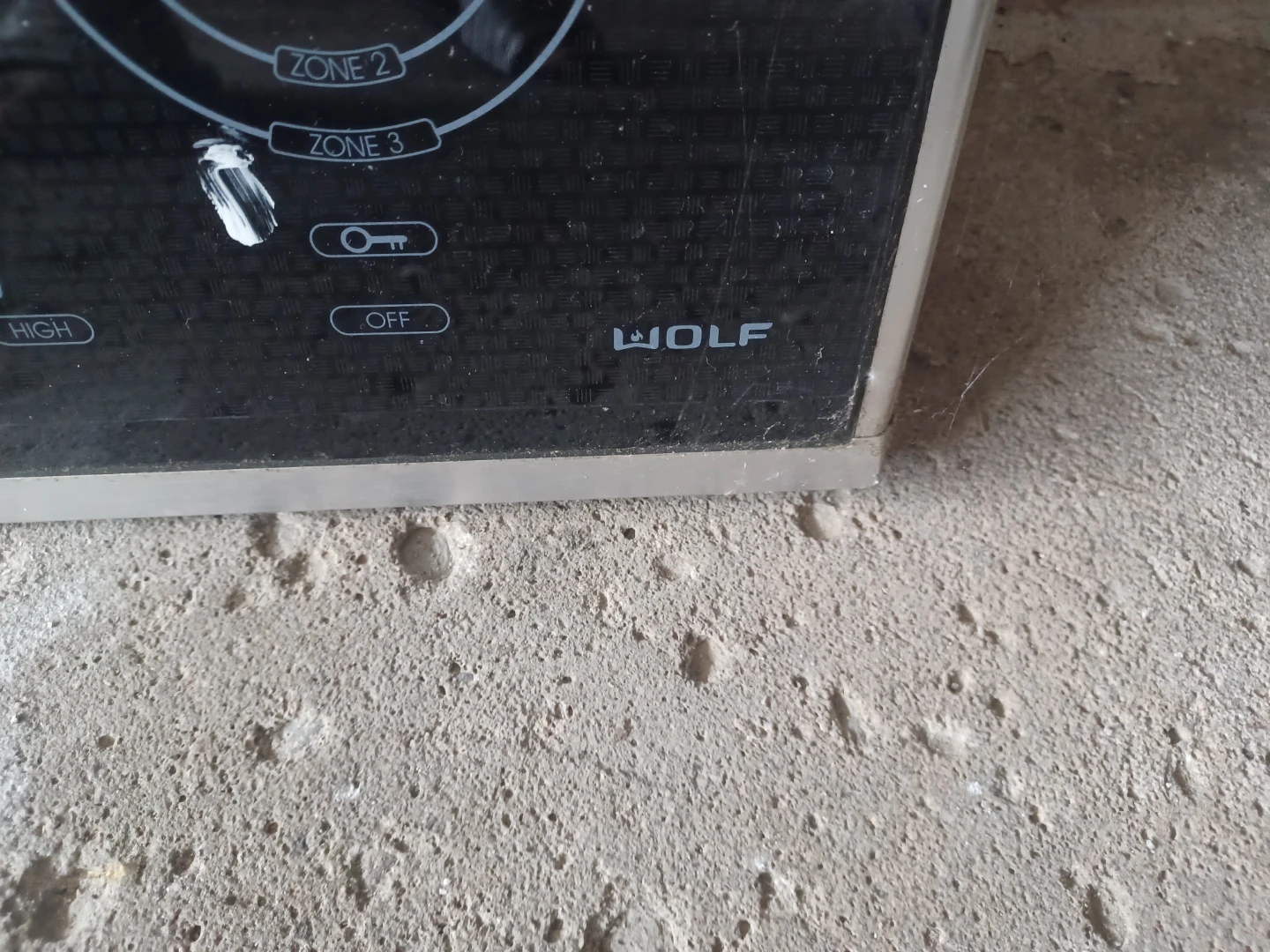 Wolf CT36ES Electric Cooktop