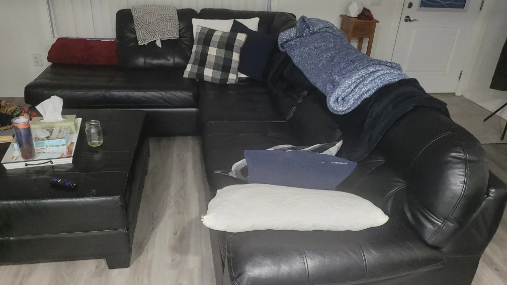 Black Leather Sectional Sofa