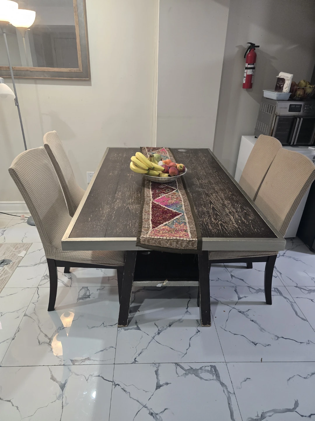Dining Table and 4 Chairs Set