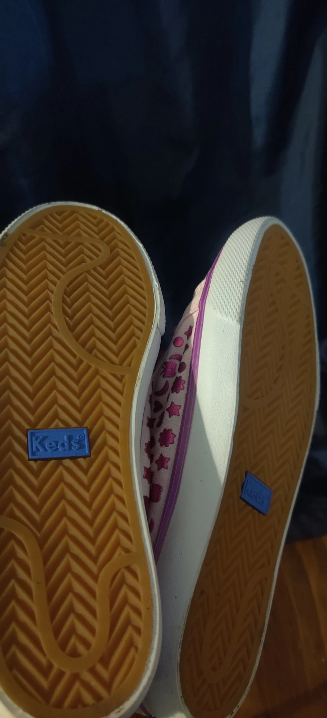 Keds Champion Heart and Star Sneakers size 2 - photo 4