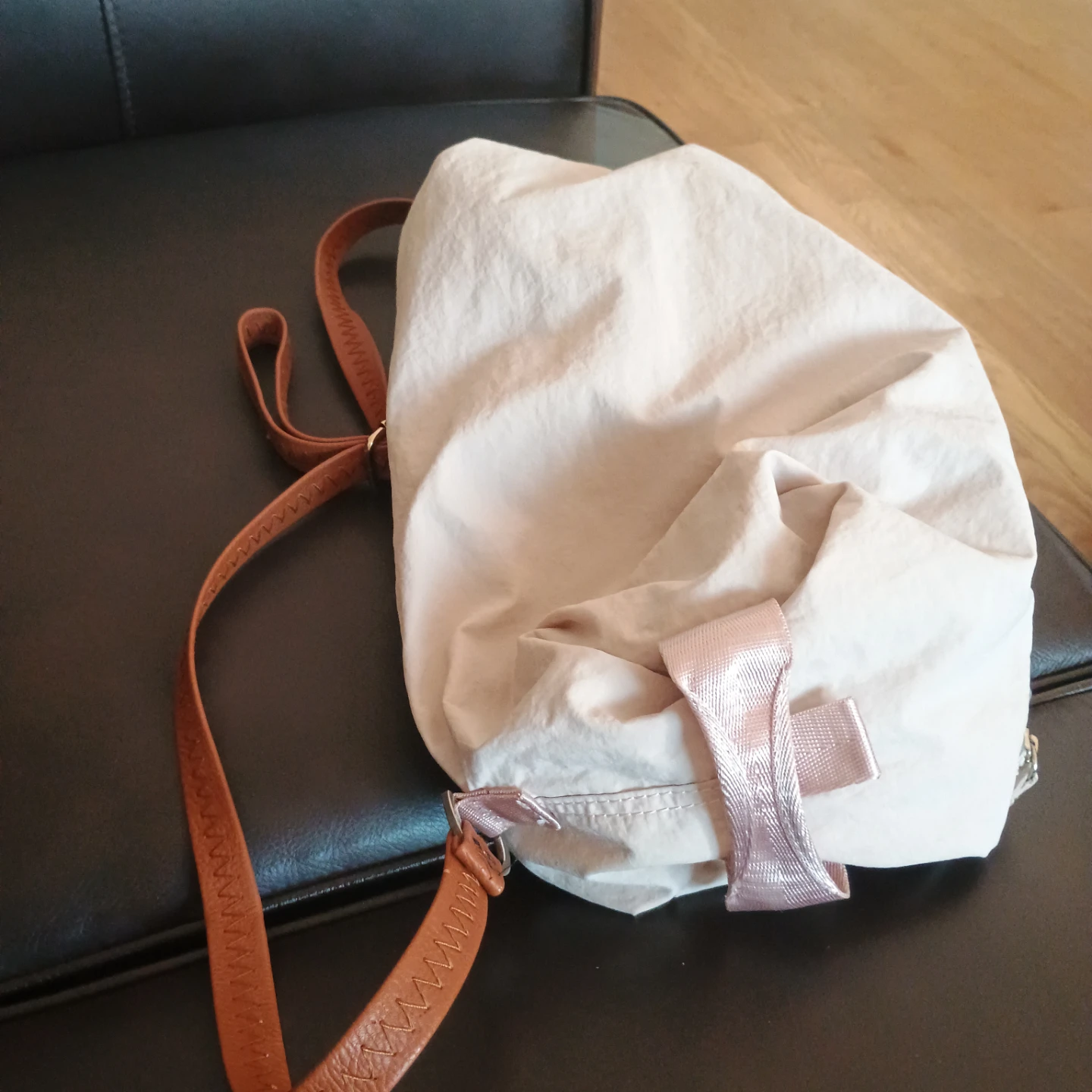Lightweight Nylon Crossbody Bag with Pink Bow Accent