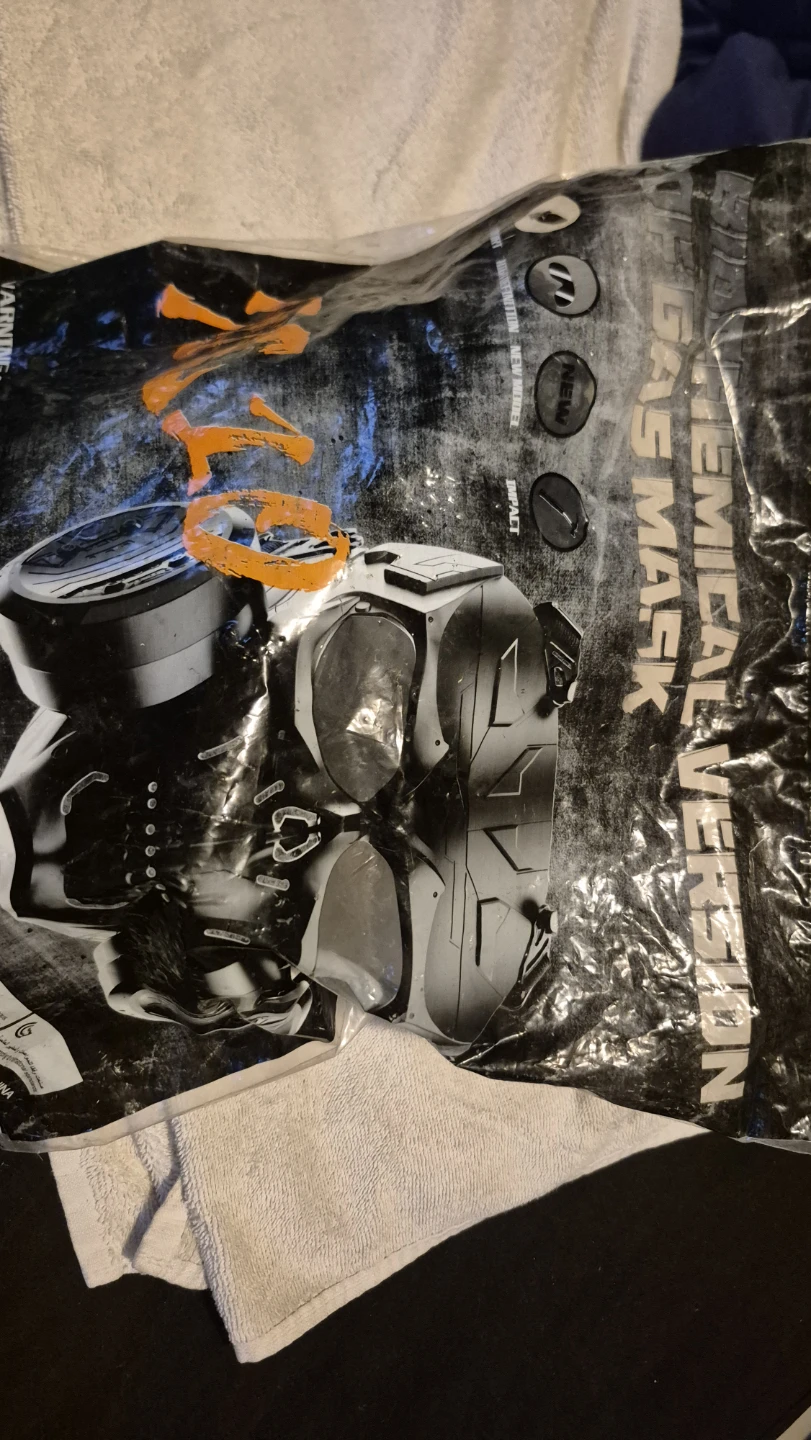 Black Skull Gas Mask - photo 3